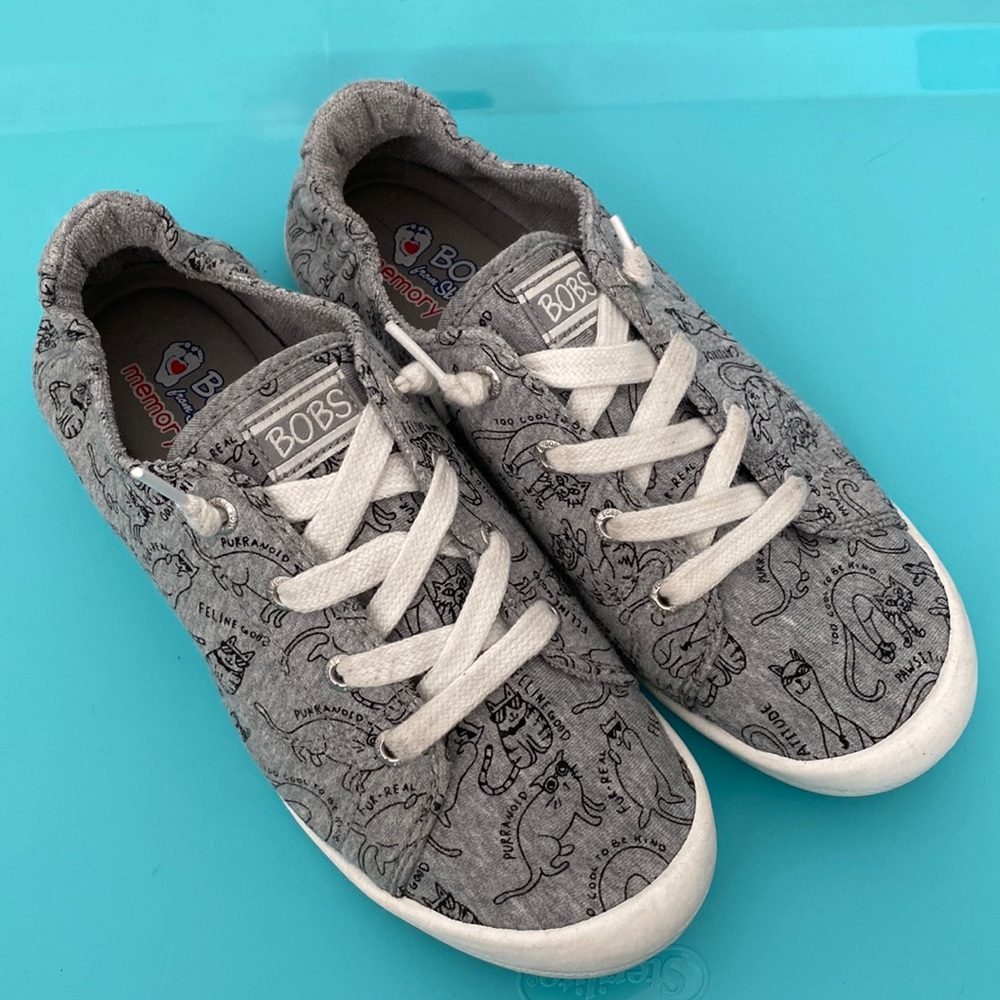 BOBS from Sketchers Beach Bingo Cats Size 8.5